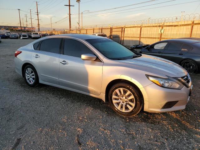 1N4AL3AP9HN315828 - 2017 NISSAN ALTIMA 2.5 SILVER photo 4