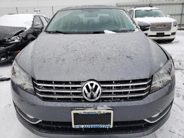 1VWCT7A35FC082883 - 2015 VOLKSWAGEN PASSAT SEL GRAY photo 5