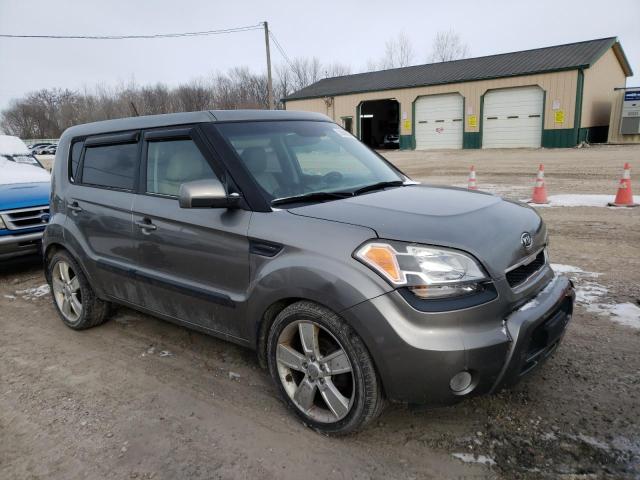 KNDJT2A29B7258230 - 2011 KIA SOUL + GRAY photo 4