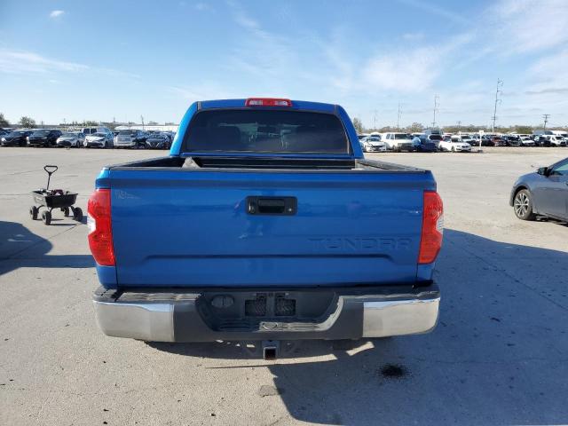 5TFEW5F17GX192858 - 2016 TOYOTA TUNDRA CREWMAX SR5 BLUE photo 6