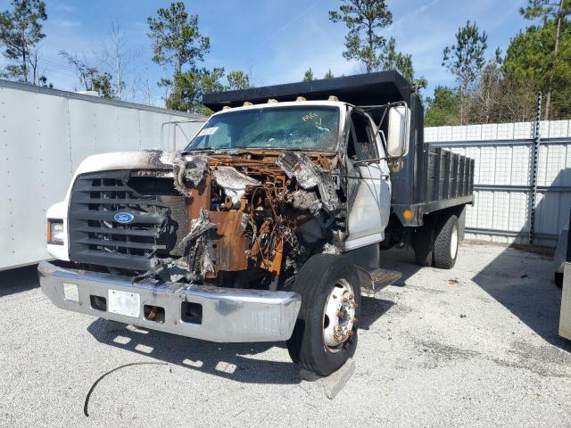 1FDNF72J6VVA40317 - 1997 FORD F700 LPO WHITE photo 2