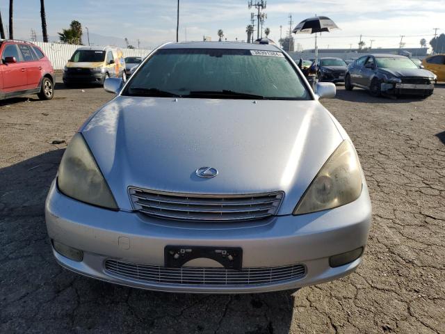 JTHBF30G920068952 - 2002 LEXUS ES 300 SILVER photo 5