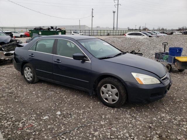 1HGCM564X7A051553 - 2007 HONDA ACCORD LX GRAY photo 4