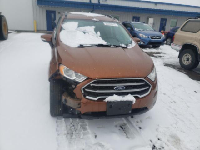 MAJ6P1UL5JC192635 - 2018 FORD ECOSPORT SE BROWN photo 5