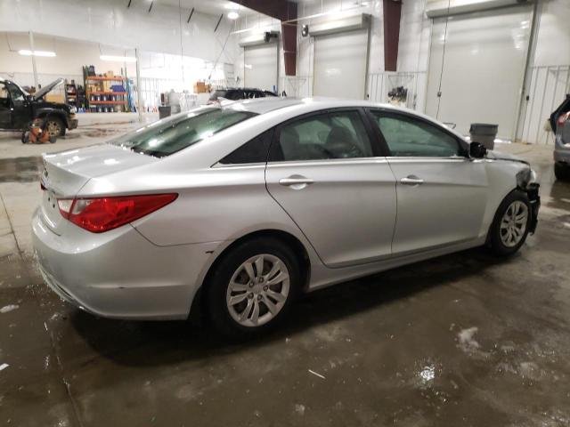 5NPEB4AC9CH364036 - 2012 HYUNDAI SONATA GLS SILVER photo 3