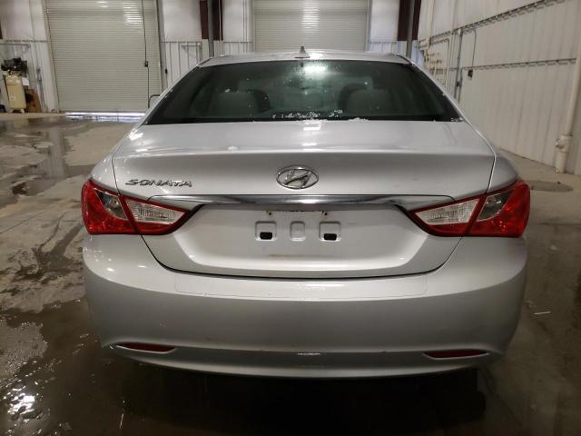 5NPEB4AC9CH364036 - 2012 HYUNDAI SONATA GLS SILVER photo 6