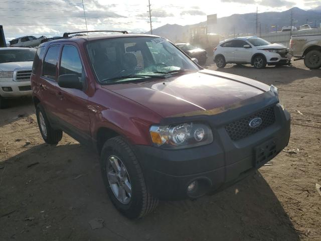 1FMCU93116KD35660 - 2006 FORD ESCAPE XLT RED photo 4