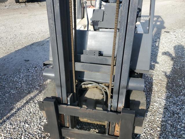 AH01A15V - 2004 NISSAN FORKLIFT ORANGE photo 9