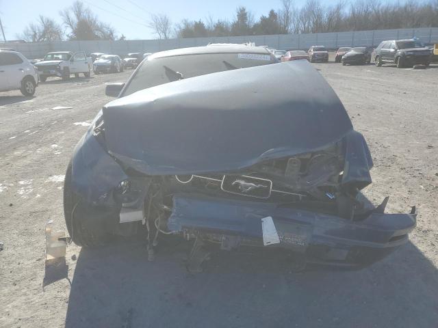 1ZVHT80N985163312 - 2008 FORD MUSTANG BLUE photo 5