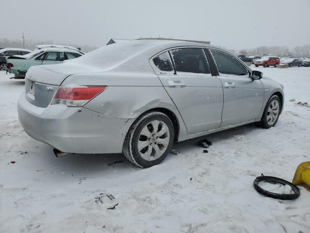 1HGCR2F37DA279559 - 2013 HONDA ACCORD LX SILVER photo 3