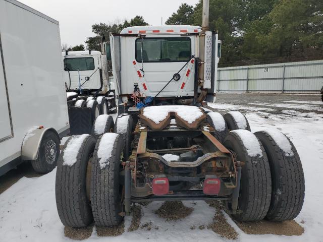 1M1AA12Y11W137098 - 2001 MACK 600 CH600 WHITE photo 6