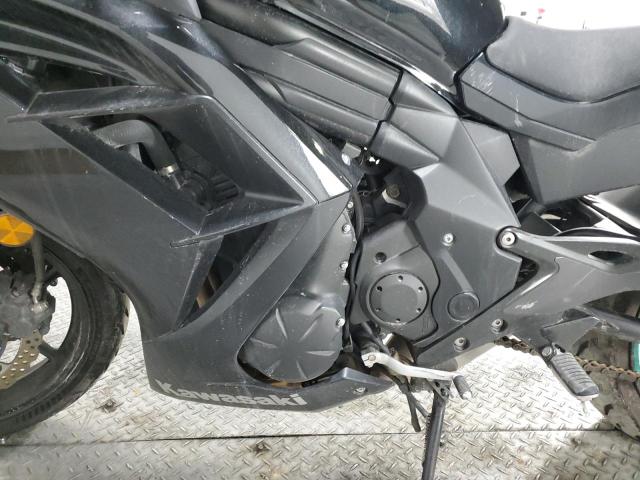 JKAEXEE14FDA17754 - 2015 KAWASAKI EX650 E BLACK photo 6