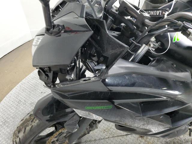 JKAEXEE14FDA17754 - 2015 KAWASAKI EX650 E BLACK photo 9