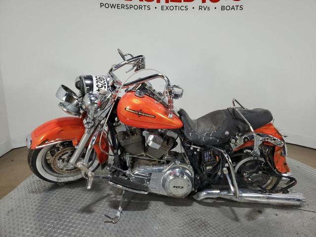 1HD1FRM15CB660147 - 2012 HARLEY-DAVIDSON FLHRC ROAD KING CLASSIC ORANGE photo 3