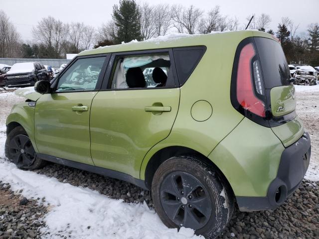 KNDJN2A26F7747913 - 2015 KIA SOUL GREEN photo 2