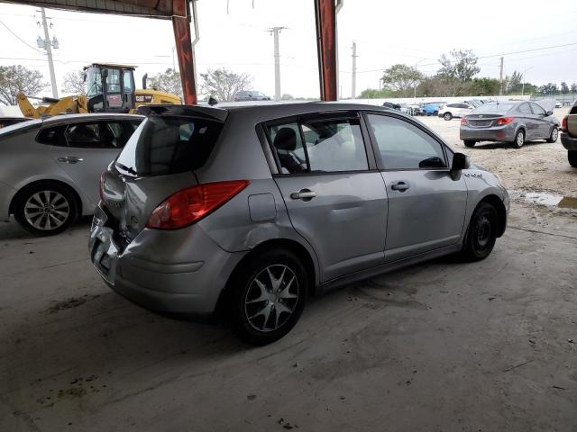 3N1BC13E19L401511 - 2009 NISSAN VERSA S SILVER photo 3