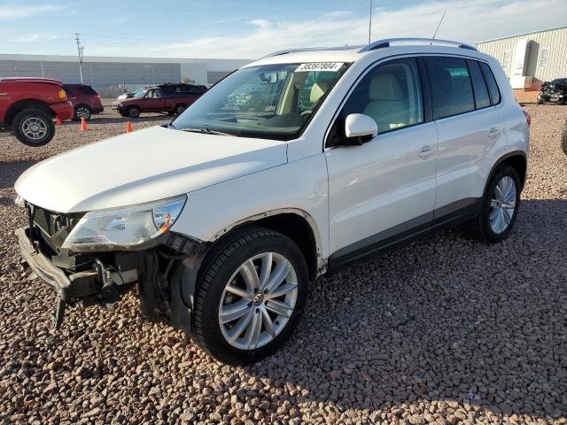 2011 VOLKSWAGEN TIGUAN S, 