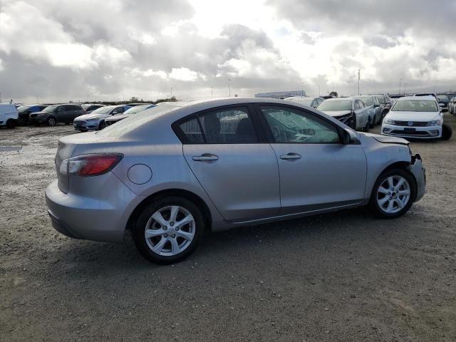 JM1BL1VF1B1427851 - 2011 MAZDA 3 I SILVER photo 3