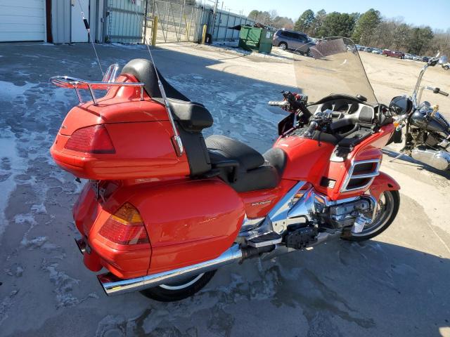 1HFSC47054A304900 - 2004 HONDA GL1800 RED photo 4