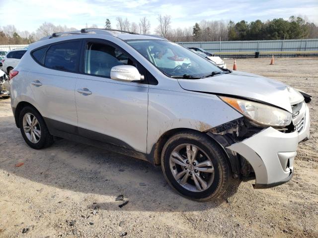 KM8JUCACXDU764970 - 2013 HYUNDAI TUCSON GLS SILVER photo 4