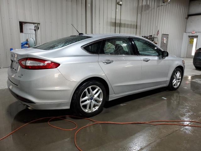 3FA6P0HD3ER145639 - 2014 FORD FUSION SE SILVER photo 3