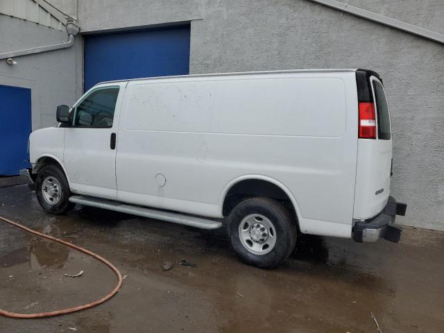 1GCWGAF78M1268617 - 2021 CHEVROLET EXPRESS G2 WHITE photo 2