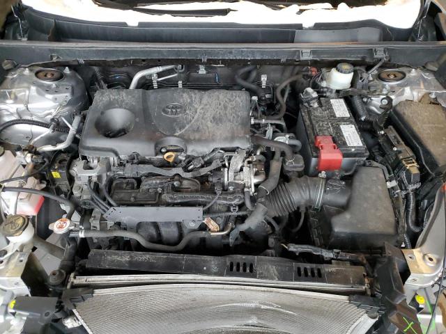 2T3F1RFV2KC035900 - 2019 TOYOTA RAV4 LE SILVER photo 11