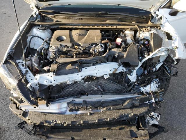 4T1G11AK0NU053276 - 2022 TOYOTA CAMRY SE WHITE photo 11