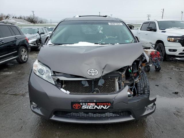 5TDYK3DC6CS235202 - 2012 TOYOTA SIENNA XLE GRAY photo 5