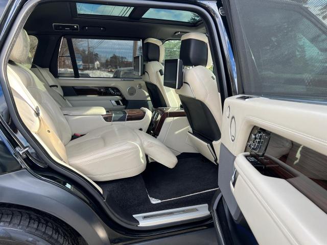 SALGV5RE3KA558992 - 2019 LAND ROVER RANGE ROVE AUTOBIOGRAPHY BLACK photo 6