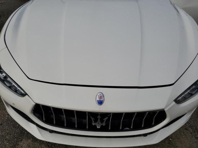 ZAM57XSA4J1295191 - 2018 MASERATI GHIBLI WHITE photo 11