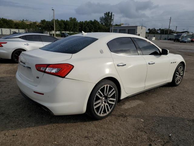 ZAM57XSA4J1295191 - 2018 MASERATI GHIBLI WHITE photo 3