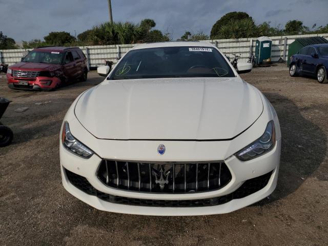 ZAM57XSA4J1295191 - 2018 MASERATI GHIBLI WHITE photo 5