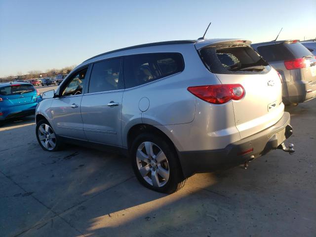 1GNKRLEDXCJ326289 - 2012 CHEVROLET TRAVERSE LTZ SILVER photo 2