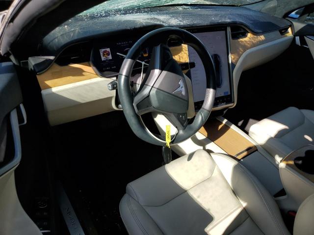 5YJSA1E21LF364360 - 2020 TESLA MODEL S Սև լուսանկար 8
