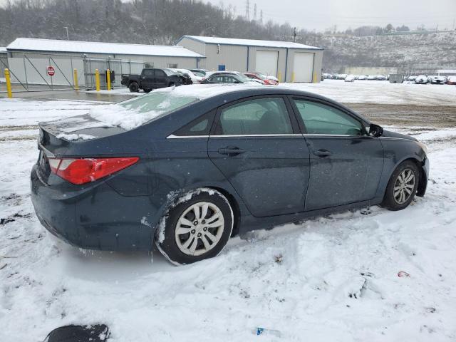 5NPEB4AC1BH033370 - 2011 HYUNDAI SONATA GLS BLUE photo 3