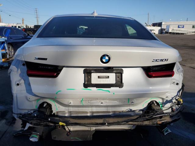 3MW5R7J0XL8B16333 - 2020 BMW 330XI WHITE photo 6