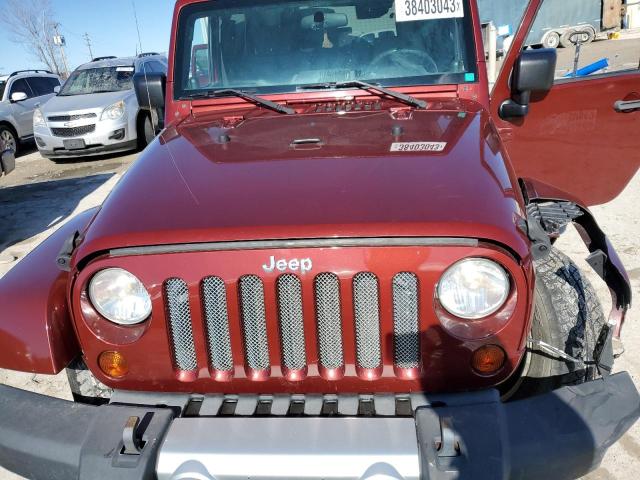 1J4FA54139L749842 - 2009 JEEP WRANGLER SAHARA BURGUNDY photo 11