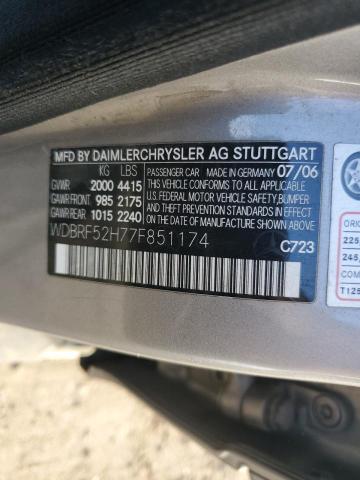 WDBRF52H77F851174 - 2007 MERCEDES-BENZ C 230 SILVER photo 13