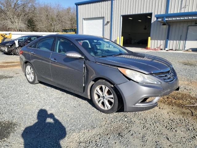 5NPEC4AC7BH061817 - 2011 HYUNDAI SONATA SE GRAY photo 4