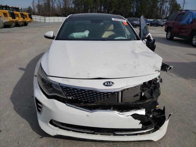 5XXGV4L23GG107539 - 2016 KIA OPTIMA SXL WHITE photo 5