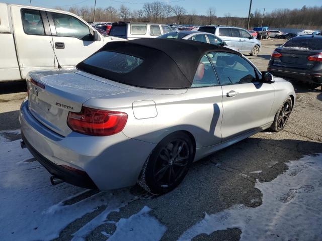 WBA1M1C53FV393443 - 2015 BMW M235I فضي صورة 3