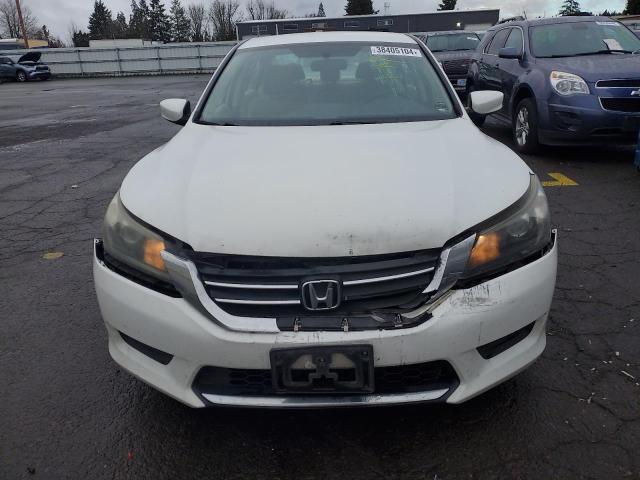 1HGCR2F34EA112870 - 2014 HONDA ACCORD LX WHITE photo 5