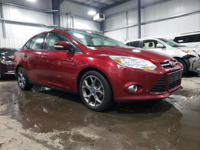 1FADP3F26DL221619 - 2013 FORD FOCUS SE RED photo 4