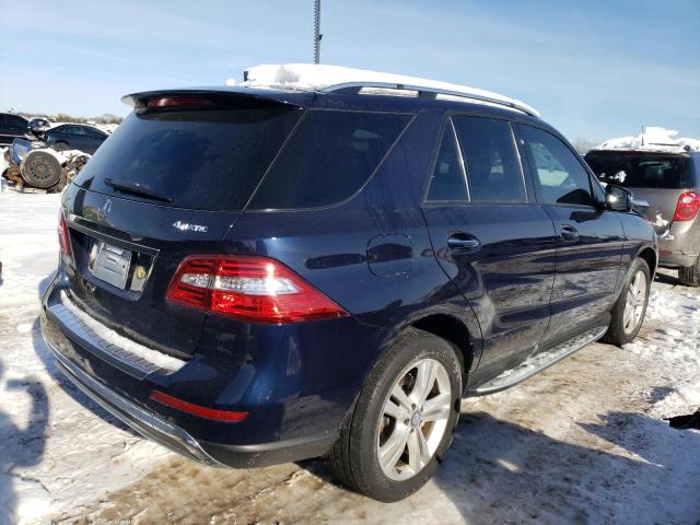 4JGDA5HB8FA561482 - 2015 MERCEDES-BENZ ML 350 4MATIC BLUE photo 3
