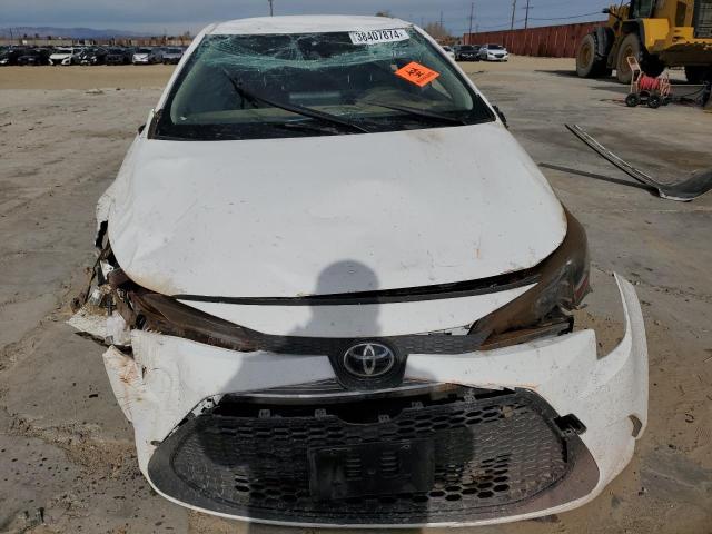 JTDEPMAE2N3014734 - 2022 TOYOTA COROLLA LE WHITE photo 5