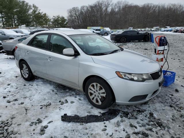 KNAFT4A22C5628395 - 2012 KIA FORTE LX SILVER photo 4