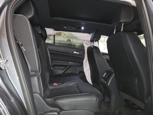 1V26E2CA6LC208431 - 2020 VOLKSWAGEN ATLAS CROS SE Srebrny zdjęcie 10