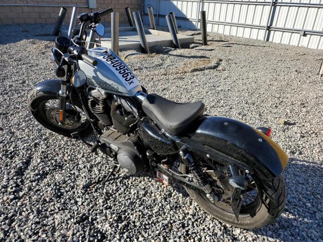 1HD1LC315BC429507 - 2011 HARLEY-DAVIDSON XL1200 X TWO TONE photo 3