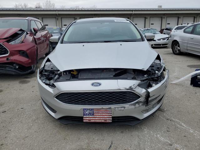 1FADP3K28HL340333 - 2017 FORD FOCUS SE SILVER photo 5